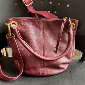 Fossil Pebble Leather Shoulder Crossbody Bag.